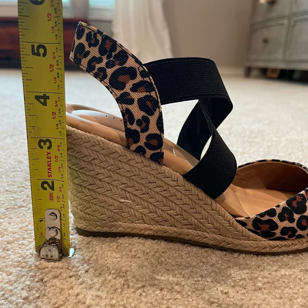 Me Too Leopard Print Wedges - Picture 8 of 8